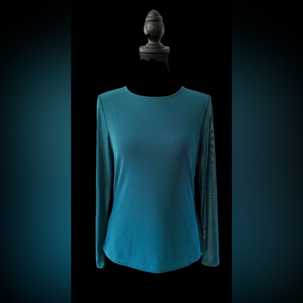Kaileigh: Green Teal Stretchy Long Sleeve Women's Top With Outer Lace Shell - Picture 4 of 16